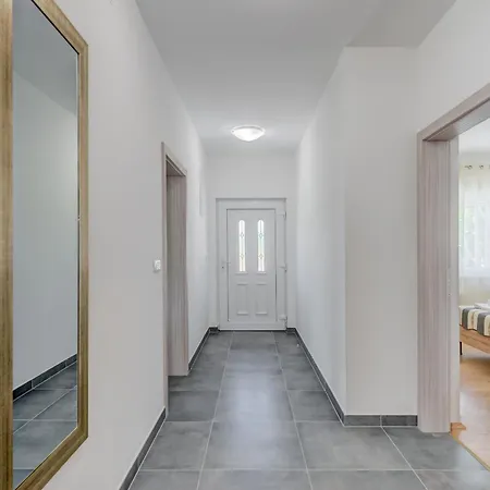 House Marin Kastela